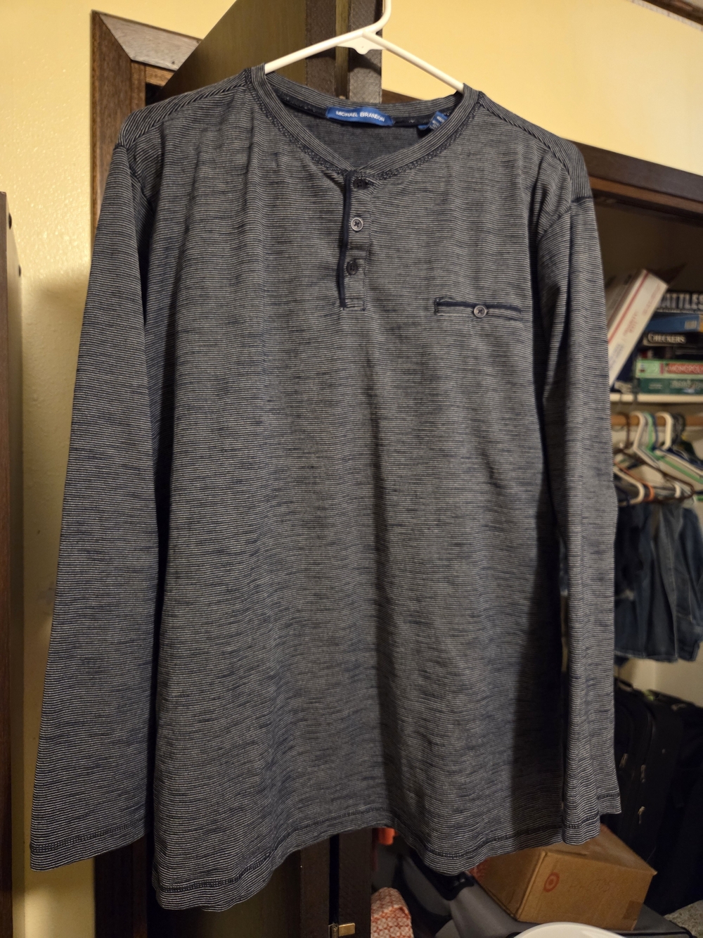 Michael Brandon Men's Long-Sleeve Henley Shirt in Heather Navy